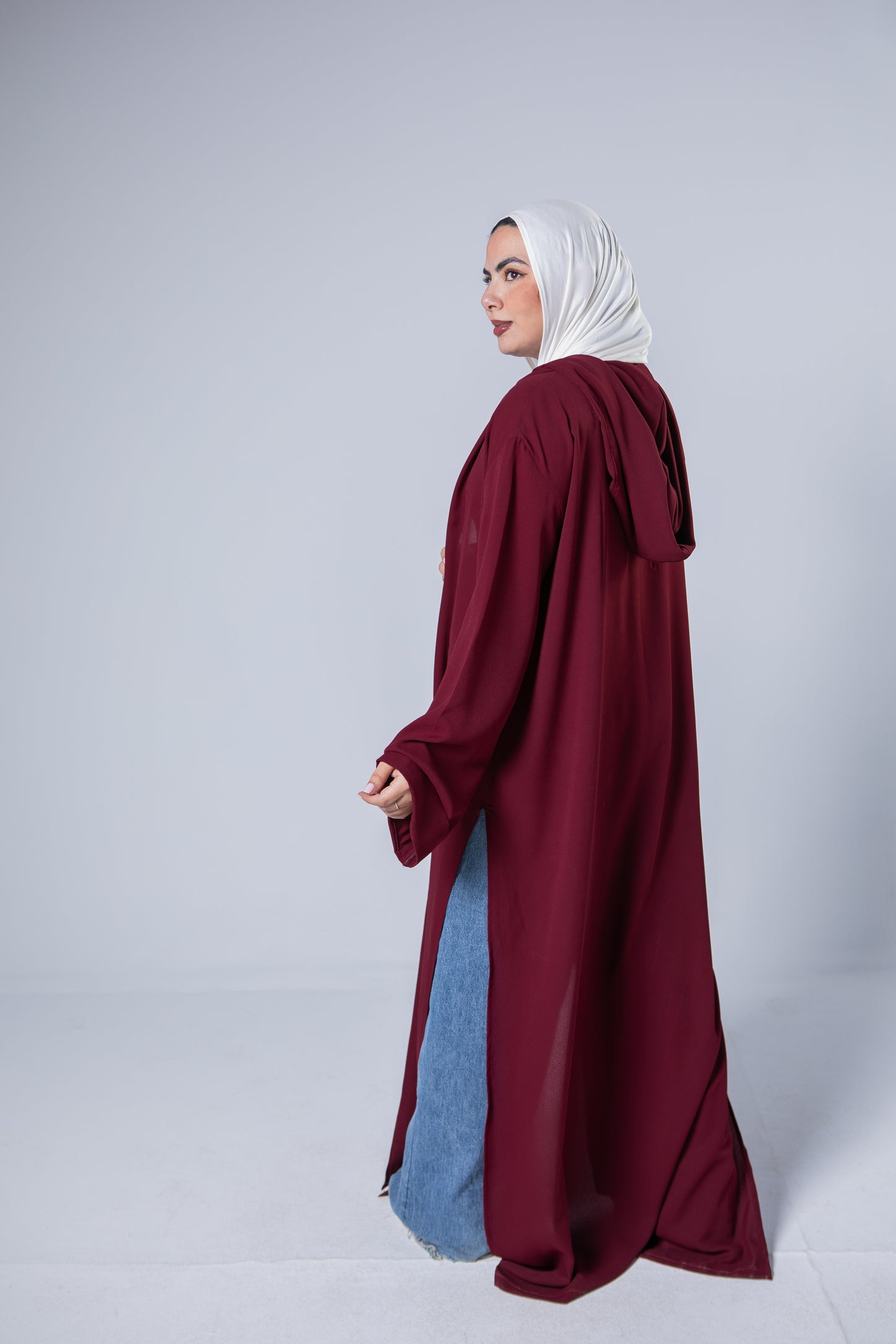 Burgundy - وتظن انك